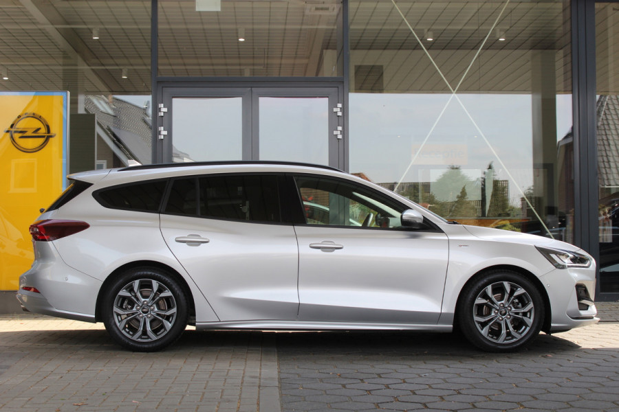Ford FOCUS Wagon 1.0 EcoBoost Hybrid ST Line X | Leder UNIEK! | Trehaak | Winterpack | Adaptive cruise