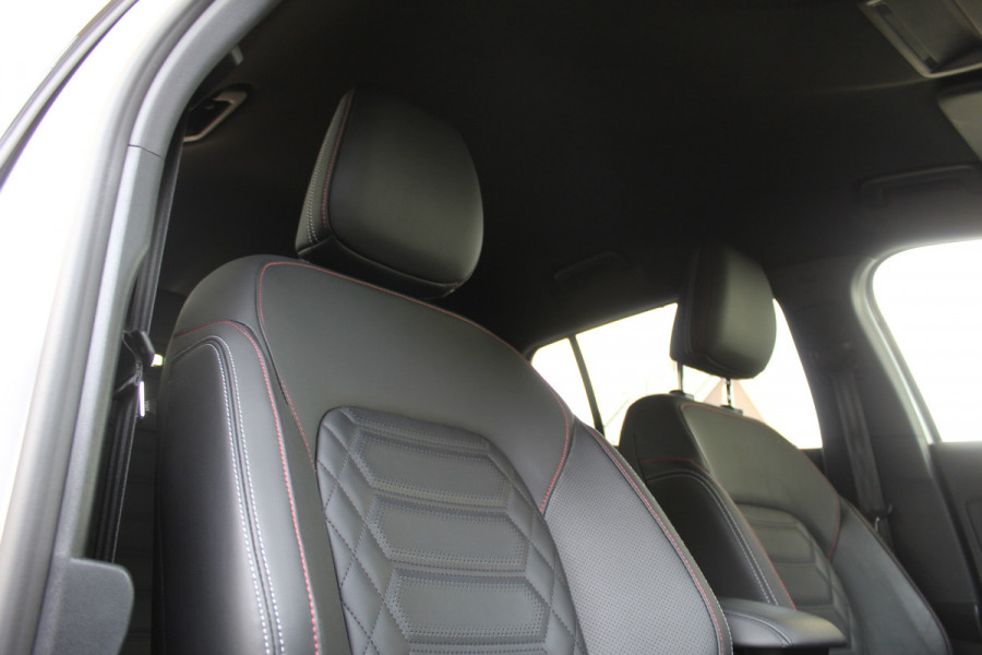 Ford FOCUS Wagon 1.0 EcoBoost Hybrid ST Line X | Leder UNIEK! | Trehaak | Winterpack | Adaptive cruise