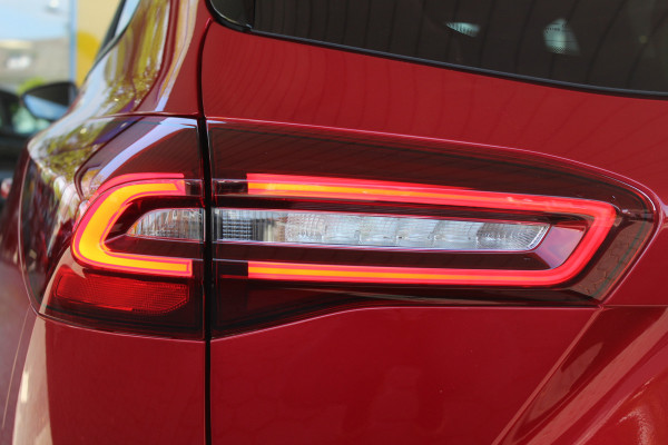 Ford FOCUS Wagon 1.0 EcoBoost Hybrid ST Line X | Head-Up | Adaptieve cruise | Trekhaak | Winterpack