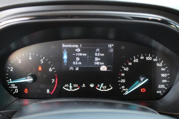 Ford FOCUS Wagon 1.0 EcoBoost Hybrid ST Line X | Head-Up | Adaptieve cruise | Trekhaak | Winterpack
