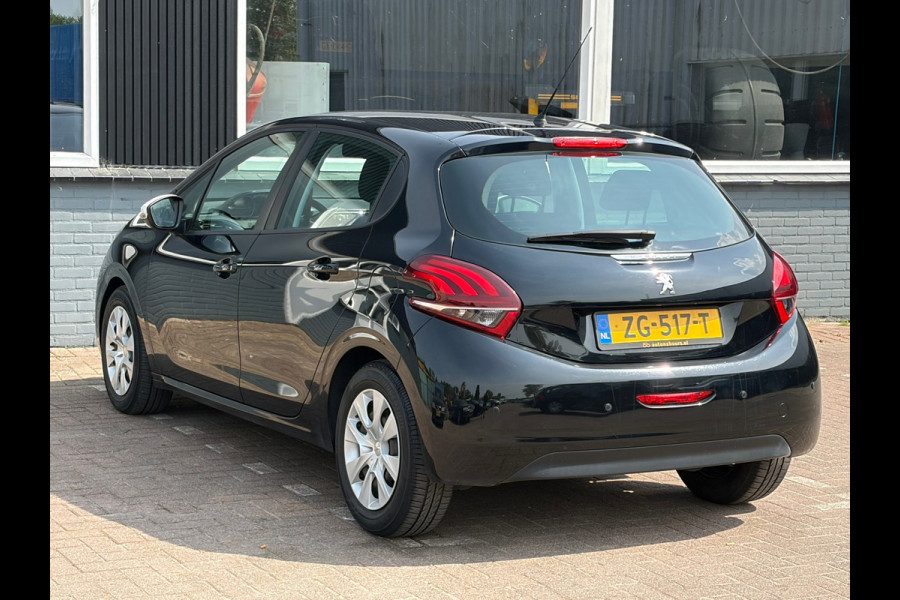 Peugeot 208 1.2 PureTech / Airco / Lage Kilometerstand !