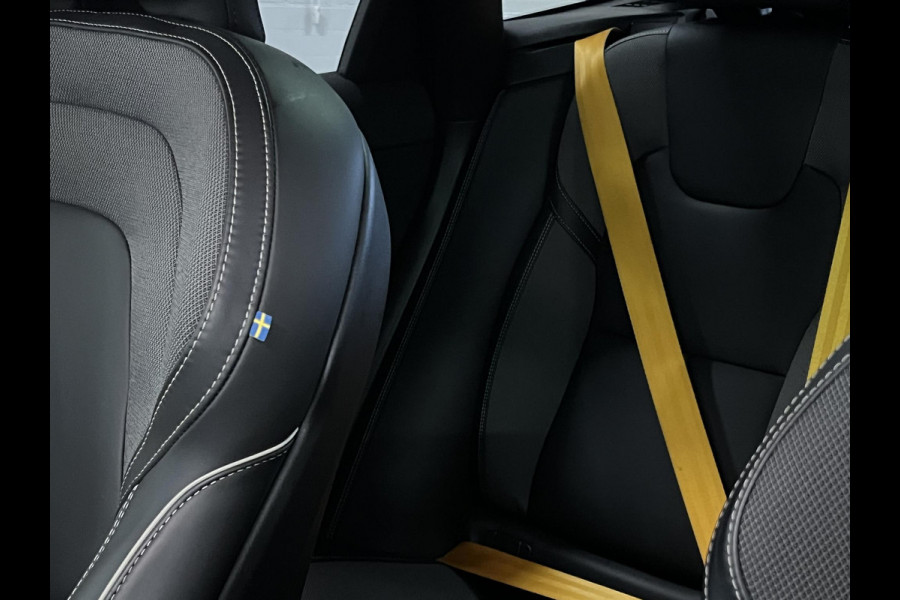Volvo XC60 2.0 T8 Plug-in-hybrid AWD Polestar Engineered Bowers & Wilkins | Adapt. cruise | Open dak | 360 camera | Stuur-/stoelverwarming | Head-up | Carplay