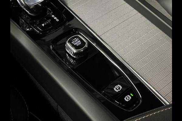 Volvo XC60 2.0 T8 Plug-in-hybrid AWD Polestar Engineered Bowers & Wilkins | Adapt. cruise | Open dak | 360 camera | Stuur-/stoelverwarming | Head-up | Carplay