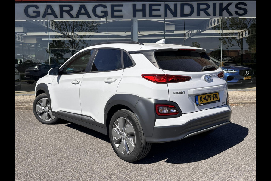 Hyundai Kona EV Fashion 64 kWh | SOH: 96,7% | Lage kmstand | 3 Fase | Warmtepomp | Blindspot |