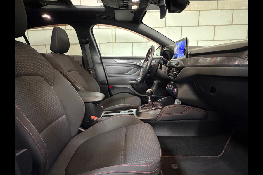Ford Focus 1.0 EcoBoost ST Line Business|Panoramadak|Camera
