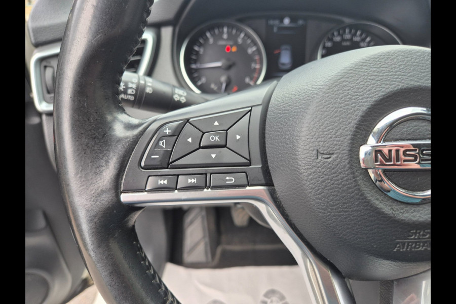 Nissan QASHQAI 1.2 N-Connecta Pano, Trekhaak, Camera, NAP