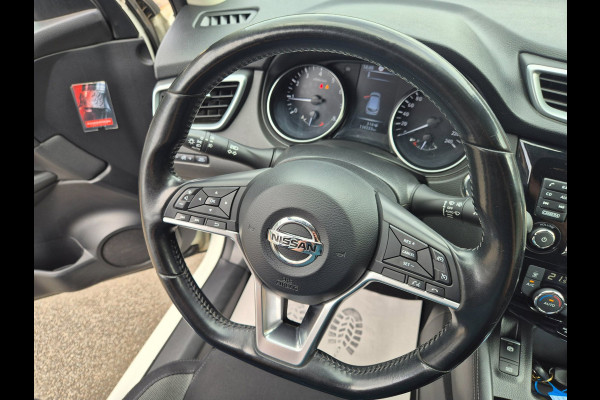Nissan QASHQAI 1.2 N-Connecta Pano, Trekhaak, Camera, NAP