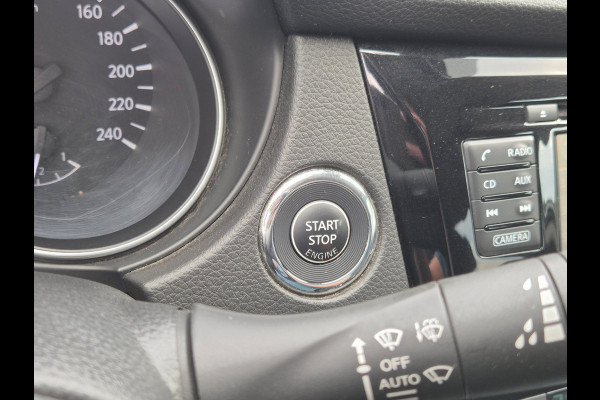 Nissan QASHQAI 1.2 N-Connecta Pano, Trekhaak, Camera, NAP