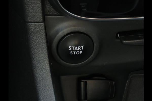 Renault Clio Estate 0.9 TCe Limited | DEALER ONDERHOUDEN | NAVI | CRUISE CONTROL | PARKEERSENSORS | DAB |