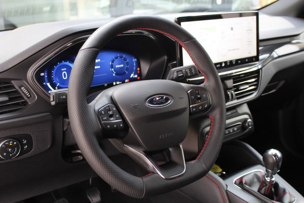 Ford FOCUS Wagon 1.0 EcoBoost Hybrid ST Line X | Winterpack | Adaptive cruise | Trekhaak | Camera