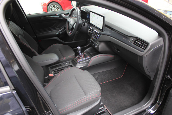 Ford FOCUS Wagon 1.0 EcoBoost Hybrid ST Line X | Winterpack | Adaptive cruise | Trekhaak | Camera