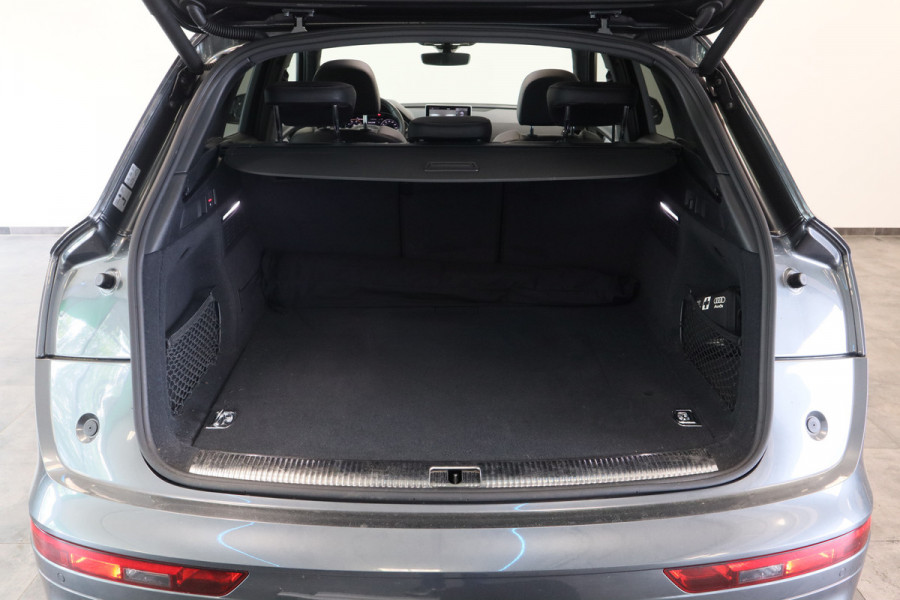 Audi Q5 50 TFSI e quattro S edition B&O Verw Achterbank ACC PDC