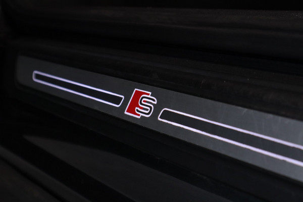 Audi Q5 50 TFSI e quattro S edition B&O Verw Achterbank ACC PDC