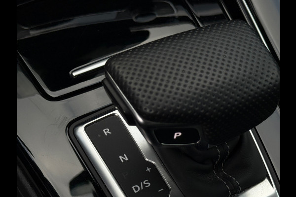 Audi A4 Limousine 40 TFSI S-LINE Adap Cruise|Sportstoel|Virtual|Dealer Onderhouden