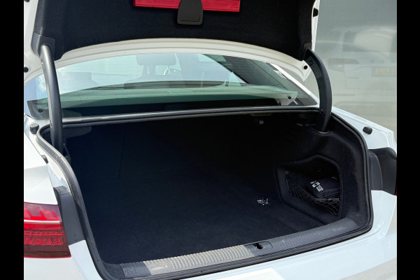 Audi A4 Limousine 40 TFSI S-LINE Adap Cruise|Sportstoel|Virtual|Dealer Onderhouden