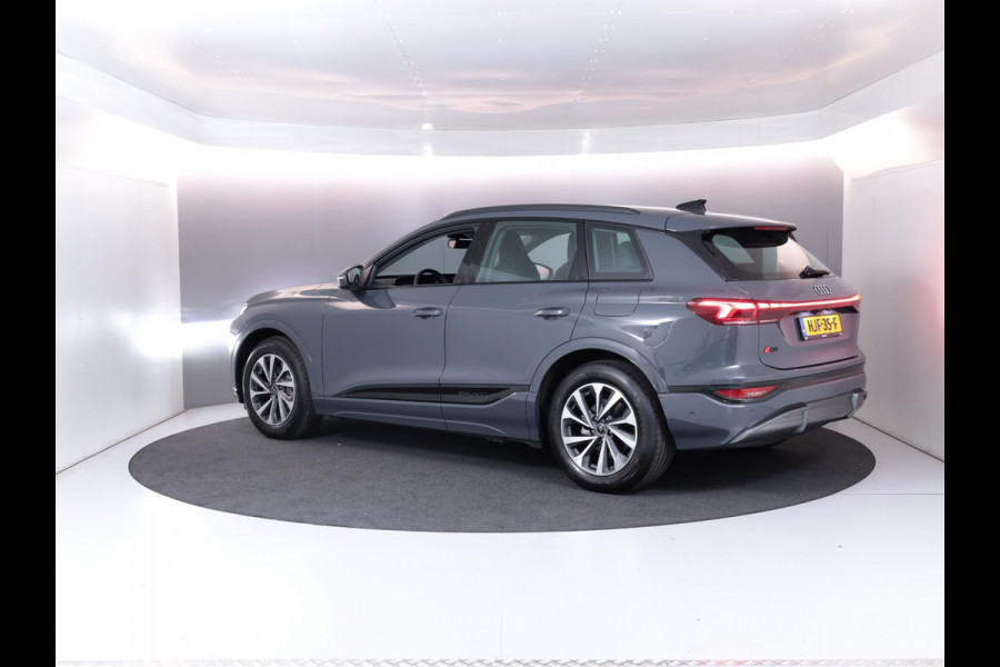 Audi Q6 e-tron Advanced edition perf 306pk 100Kwh | Tech plus | Sportstoel zwart leder-kunstl | Volledig in carrosseriekleur | Omgevingscamera's |
