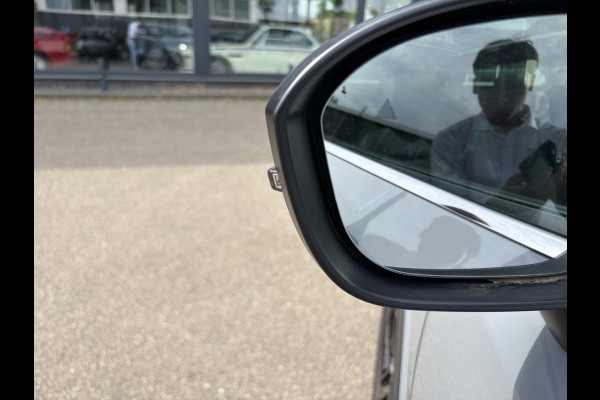 Nissan QASHQAI 1.3 MHEV Xtronic N-Connecta FABRIEKSGARANTIE| STOEL + STUURVERWARMING| VOORRUITVERWARMING| ELEKTRISCHE ACHTERKLEP| HEAD-UP DISPLAY| PANORAMADAK| ADAPTIVE CRUISE CONTROL| DODE HOEK SENSOR| 360 CAMERA|