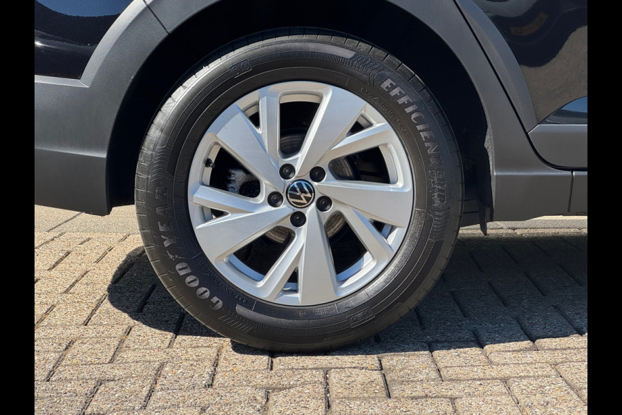 Volkswagen Taigo 1.0 TSI Automaat Life * Navigatie * Parkeersensoren * Adaptieve Cruise Control *