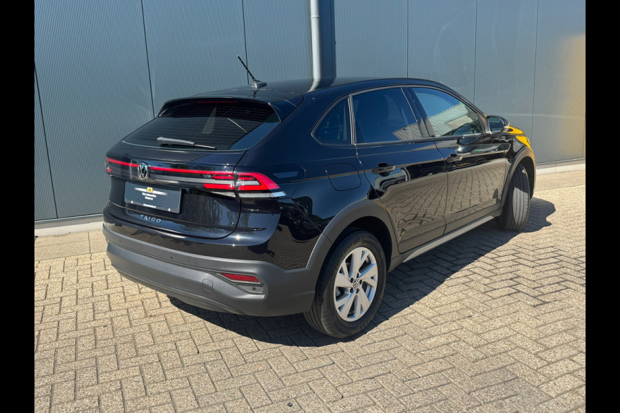 Volkswagen Taigo 1.0 TSI Automaat Life * Navigatie * Parkeersensoren * Adaptieve Cruise Control *
