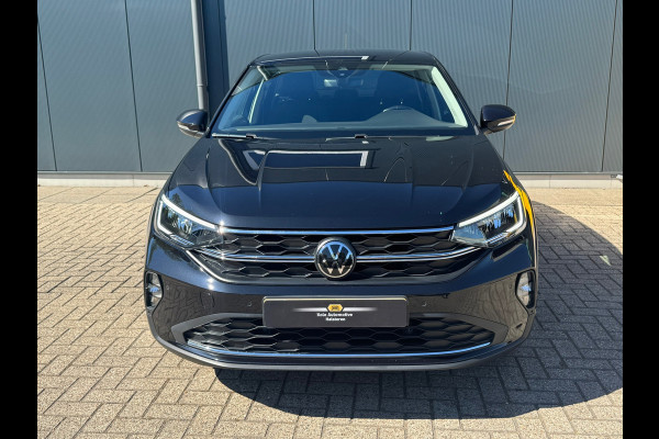Volkswagen Taigo 1.0 TSI Automaat Life * Navigatie * Parkeersensoren * Adaptieve Cruise Control *