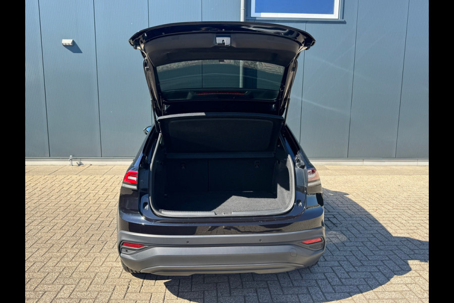 Volkswagen Taigo 1.0 TSI Automaat Life * Navigatie * Parkeersensoren * Adaptieve Cruise Control *