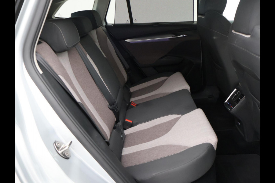 Škoda ENYAQ iV 80 204 PK + 21 INCH | AFN. TREKHAAK | STUUR/STOELVERW. | ADAPTIVE CRUISE | STANDKACHEL