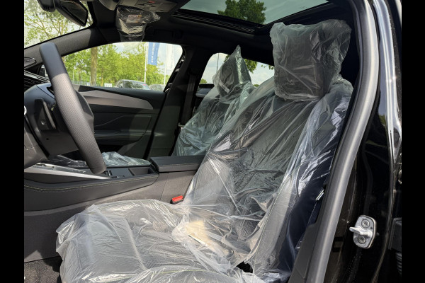 Peugeot e-408 GT 58 kWh NIEUWE AUTO 13KM!| FULL OPTION| PANO| FOCAL AUDIO| 360 CAMERA| ELEKTRISCHE ACHTERKLEP| ELEK. STOELEN| STOEL + STUURVERWARMING MET MASSAGE|