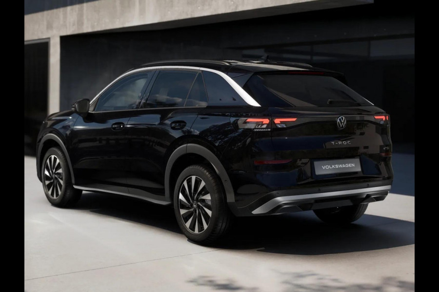 Volkswagen T-Roc Life First Edition 1.5 eTSI 85 kW / 116 PK SUV 7 v Achteruitrijcamera | Carplay