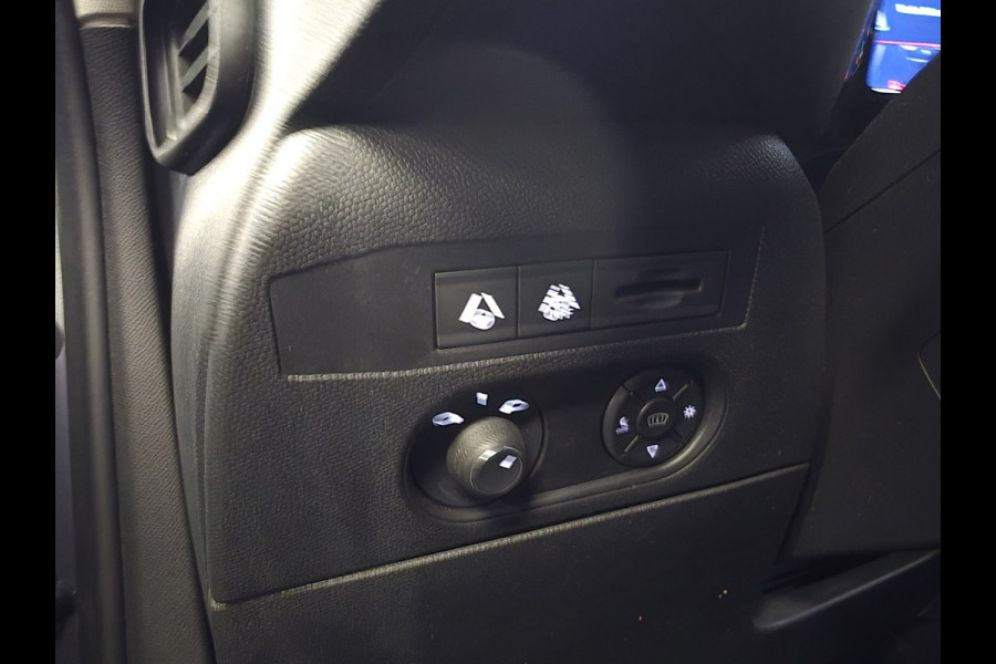 DS DS 3 Crossback 1.2 PureTech Grand Chic – Automaat – Leder – Stoelverwarming – Nieuwe distributie – Full options