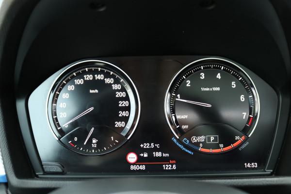 BMW X1 sDrive18i High Exe M-pakket Autom Xenon Navi Panodak T-haak Bj:2020