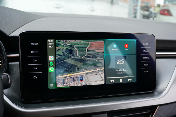 Škoda SCALA 1.0 TSI Business Edition + TREKHAAK / STOELVERWARMING / CAMERA