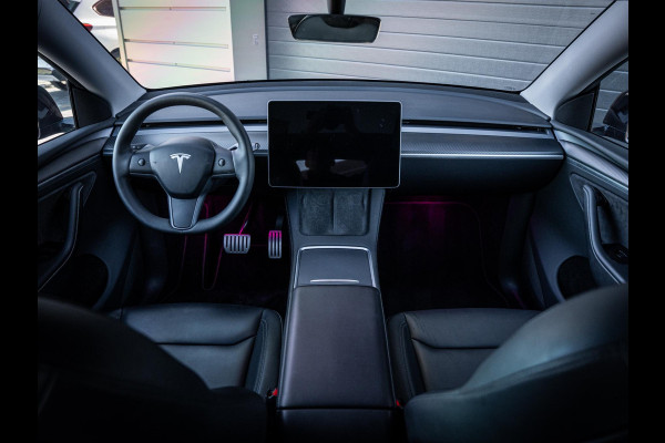 Tesla Model Y Performance AWD 75 kWh Dual Motor l Carbon l 21'' l Panoramadak