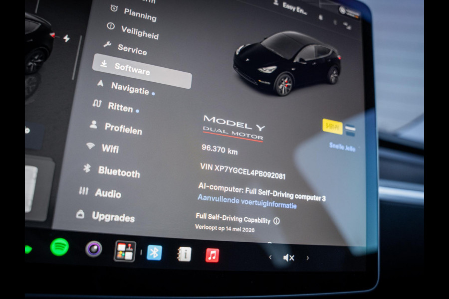 Tesla Model Y Performance AWD 75 kWh Dual Motor l Carbon l 21'' l Panoramadak