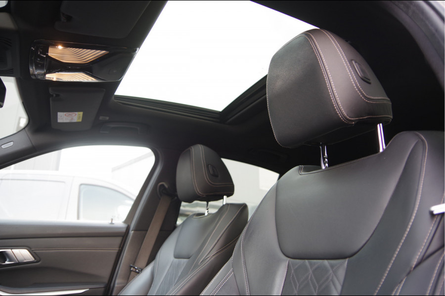 BMW 3-serie 330e M-SPORT SCHUIFDAK, INDIVIDUAL LEDER, LASER, HUD, HARMAN/KARDON, ADAPT. CRUISE, SPORTSTOELEN, DRAVIT GRAU