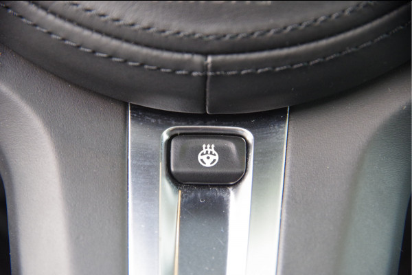 BMW 3-serie 330e M-SPORT SCHUIFDAK, INDIVIDUAL LEDER, LASER, HUD, HARMAN/KARDON, ADAPT. CRUISE, SPORTSTOELEN, DRAVIT GRAU