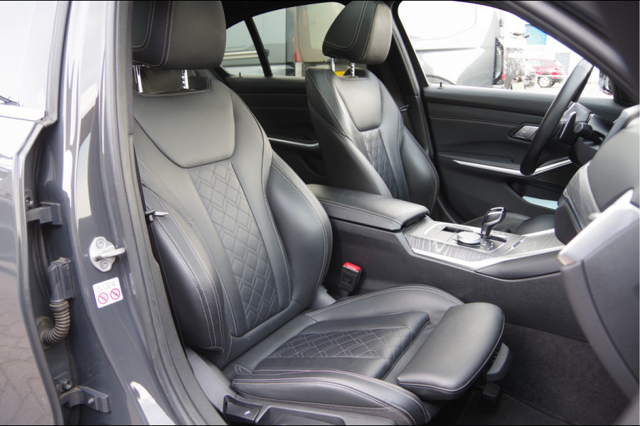 BMW 3-serie 330e M-SPORT SCHUIFDAK, INDIVIDUAL LEDER, LASER, HUD, HARMAN/KARDON, ADAPT. CRUISE, SPORTSTOELEN, DRAVIT GRAU