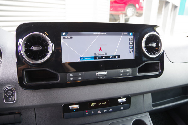 Mercedes-Benz Sprinter 319 3.0 CDI L2H2 AUT. LED, 3.5T TREKHAAK, MBUX 10'', STANDKACHEL, CAMERA, NAVI, CRUISE