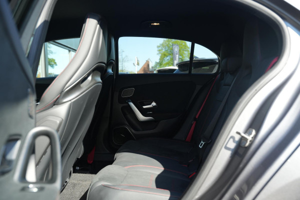 Mercedes-Benz A-Klasse AMG 35 4MATIC Aero Pack Burmester WideScreen Facelift