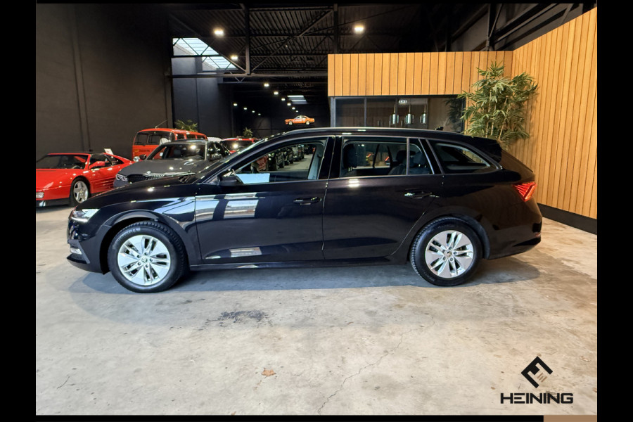 Škoda Octavia Combi 1.0 TSI Business Edition. Navi. Apple-carplay.Trekhaak. Dealer onderhouden met NAP