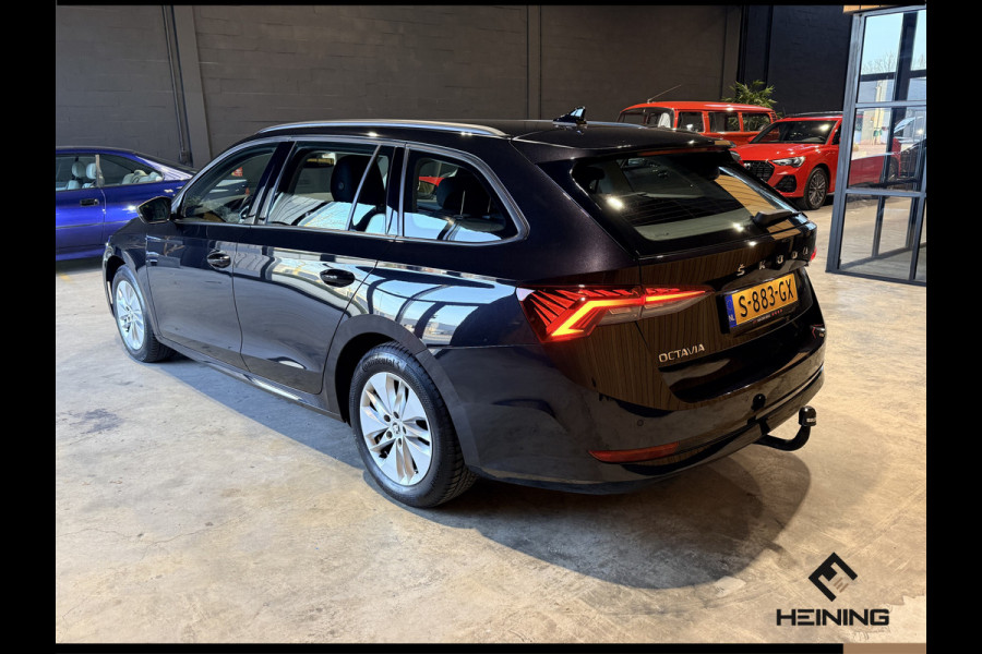 Škoda Octavia Combi 1.0 TSI Business Edition. Navi. Apple-carplay.Trekhaak. Dealer onderhouden met NAP