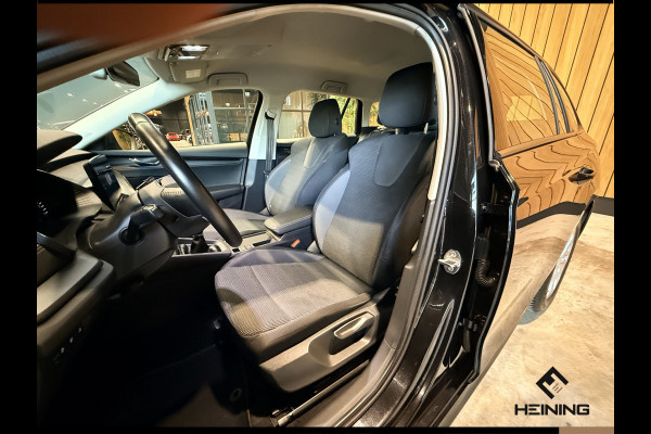 Škoda Octavia Combi 1.0 TSI Business Edition. Navi. Apple-carplay.Trekhaak. Dealer onderhouden met NAP