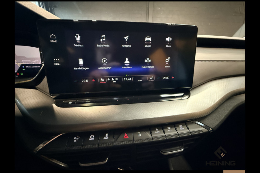 Škoda Octavia Combi 1.0 TSI Business Edition. Navi. Apple-carplay.Trekhaak. Dealer onderhouden met NAP