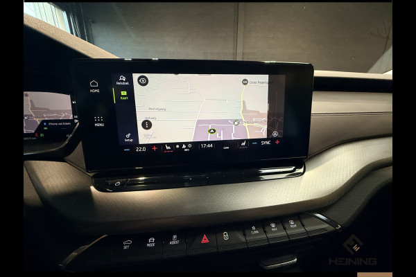 Škoda Octavia Combi 1.0 TSI Business Edition. Navi. Apple-carplay.Trekhaak. Dealer onderhouden met NAP