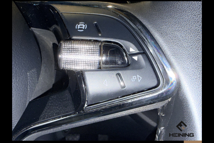 Škoda Octavia Combi 1.0 TSI Business Edition. Navi. Apple-carplay.Trekhaak. Dealer onderhouden met NAP