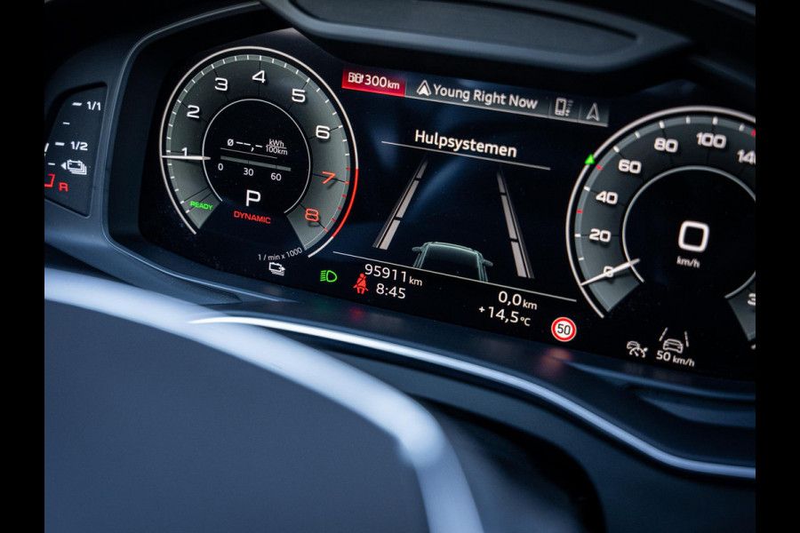 Audi A6 Avant 55 TFSI e quattro Competition S - Pano l Softclose l Trekhaak l HUD