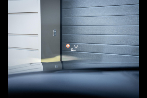 Audi A6 Avant 55 TFSI e quattro Competition S - Pano l Softclose l Trekhaak l HUD