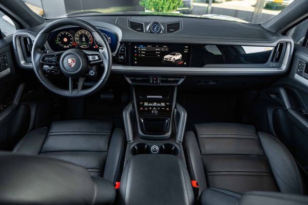 Porsche Cayenne Coupé 3.0 E-Hybrid - Origineel NL | Sport Chrono + | Panorama | Memory | 360 Camera