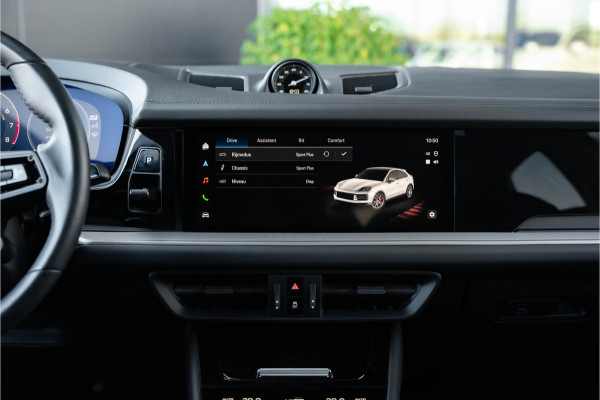 Porsche Cayenne Coupé 3.0 E-Hybrid - Origineel NL | Sport Chrono + | Panorama | Memory | 360 Camera