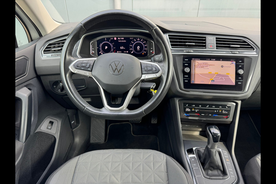 Volkswagen Tiguan 1.4 TSI eHybrid Life * Navigatie * Stoelverwarming * Virtual Cockpit * Adaptieve Cruise Control *