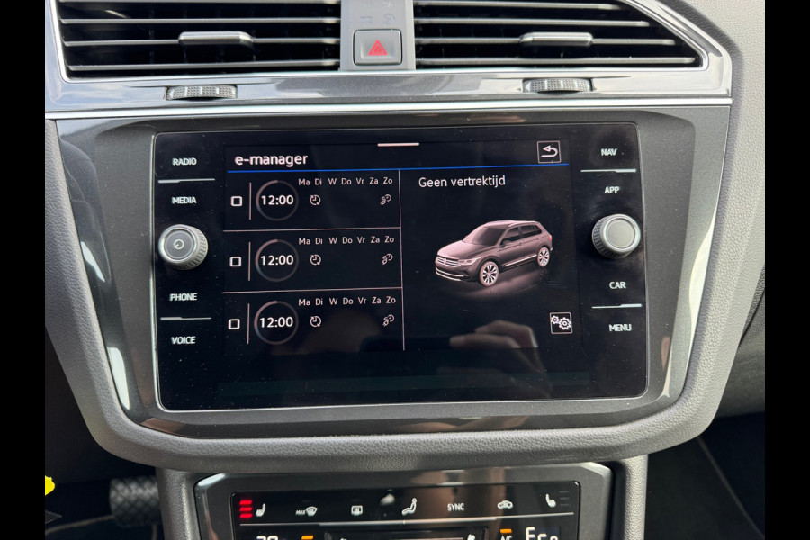 Volkswagen Tiguan 1.4 TSI eHybrid Life * Navigatie * Stoelverwarming * Virtual Cockpit * Adaptieve Cruise Control *